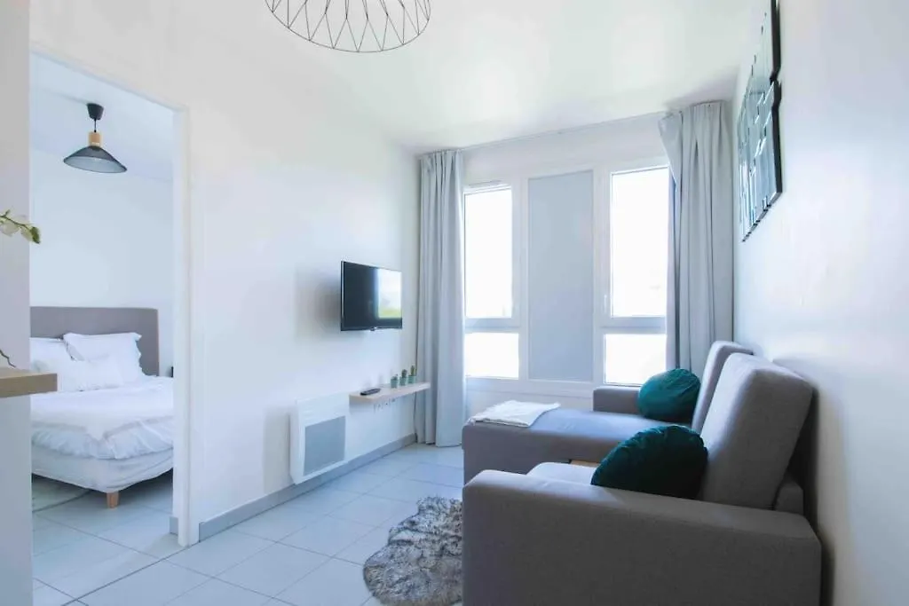 Apartament Le Tony Garnier Check In H24 Wifi Lyon Francja